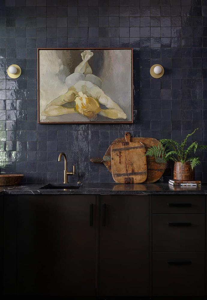 Small-format dark blue bathroom wall tiles